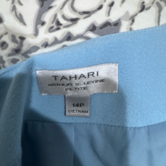NWT Tahari Light Blue Open-Front Peplum Blazer size 14p - Picture 4 of 14